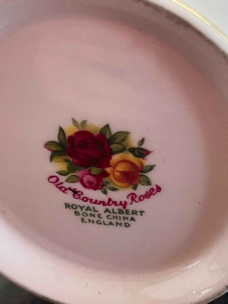 Royal Albert Country Rose bone china jam pot sugar - Image 2
