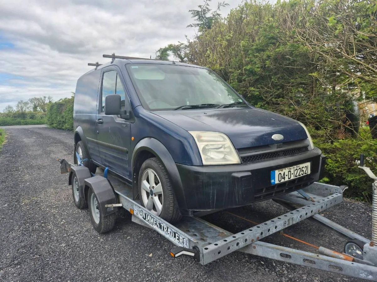 Brian James car transporter - Image 2