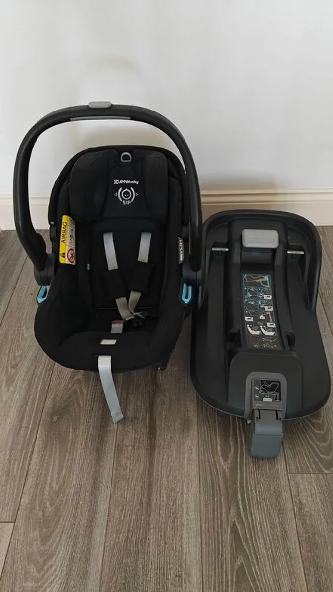 UPPAbaby Mesa i-size isofix - Image 1