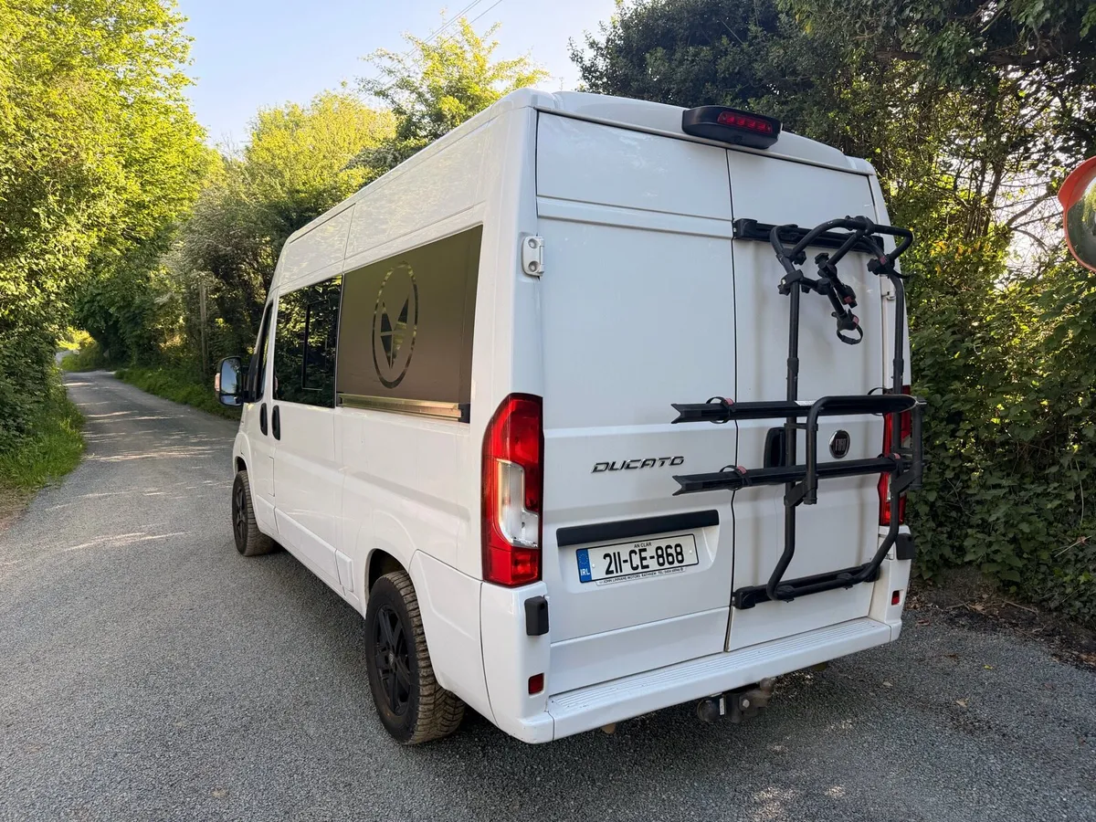 Fiat Ducato camper - Image 4