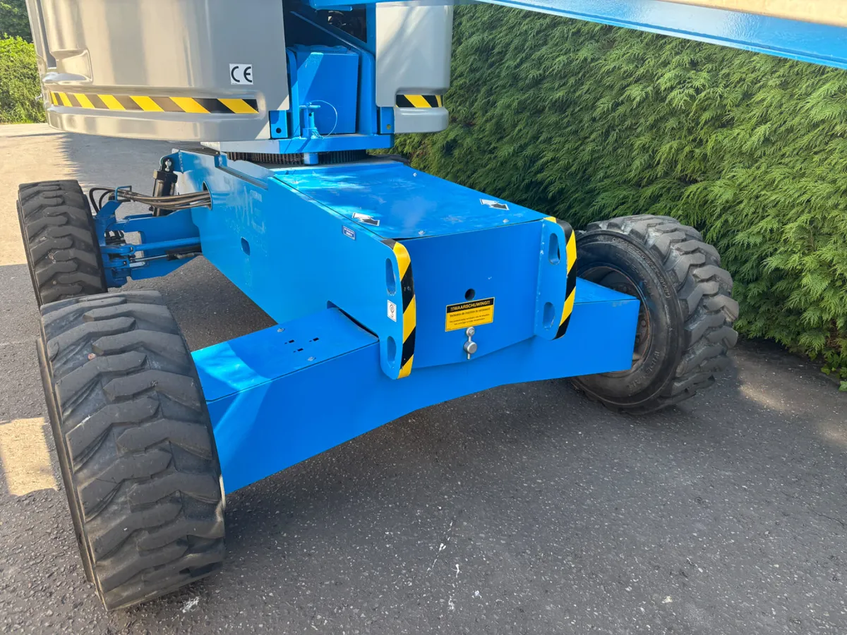 Genie S45 Boomlift - Image 4