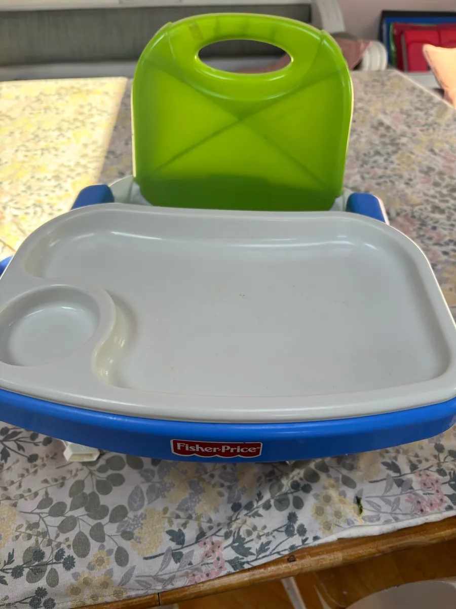 Fisher price booster seat - Image 4