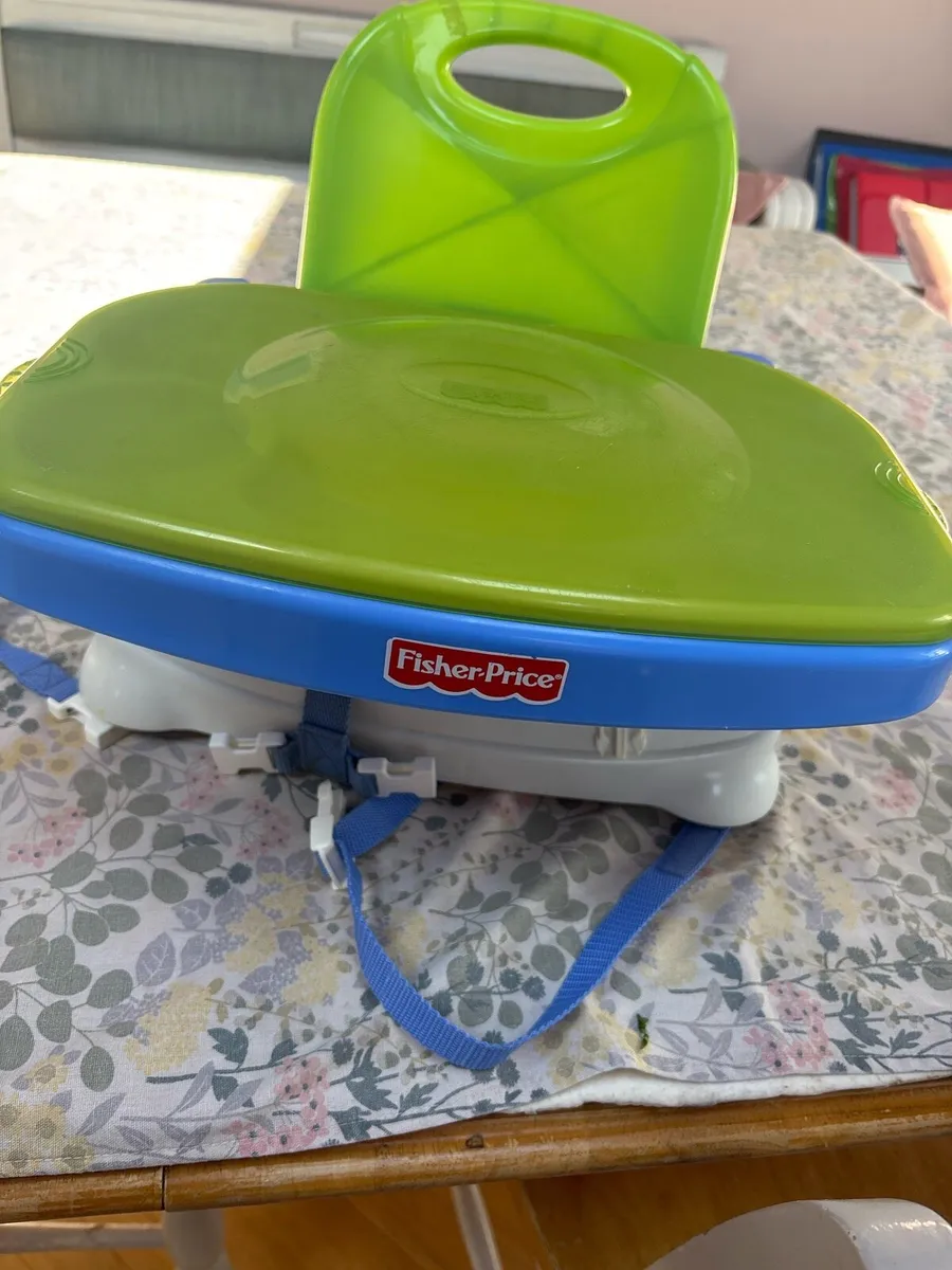 Fisher price booster seat - Image 1