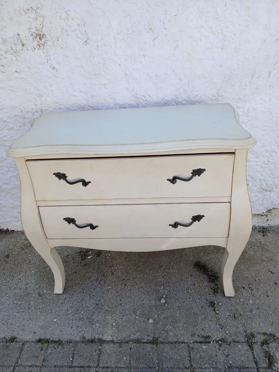 Chest of Drawers - Image 1