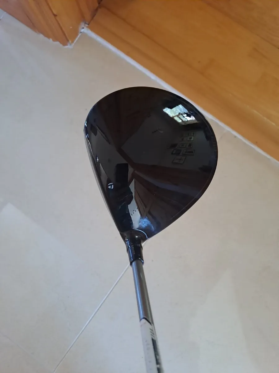 Golf club - Image 4