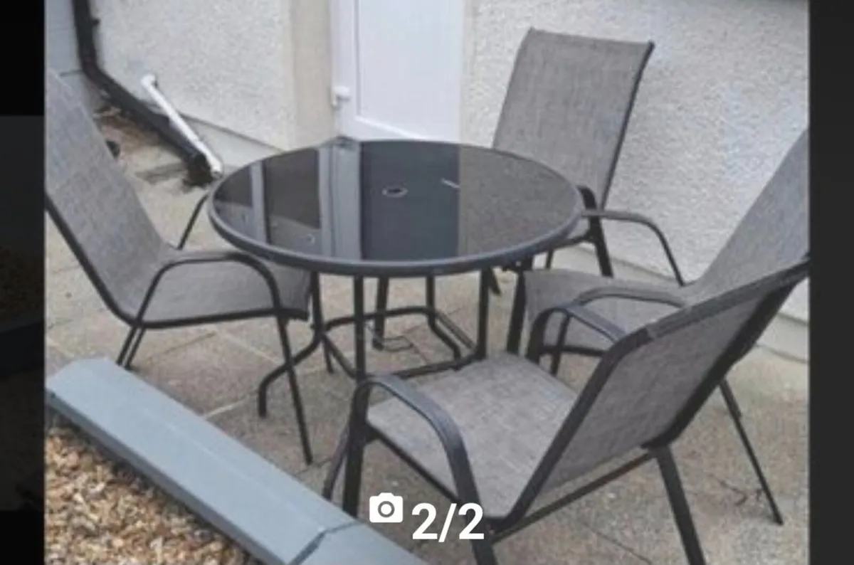 Garden table and chairs  excellent condition - Image 1