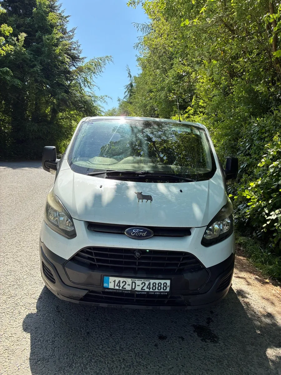 Van - Image 1