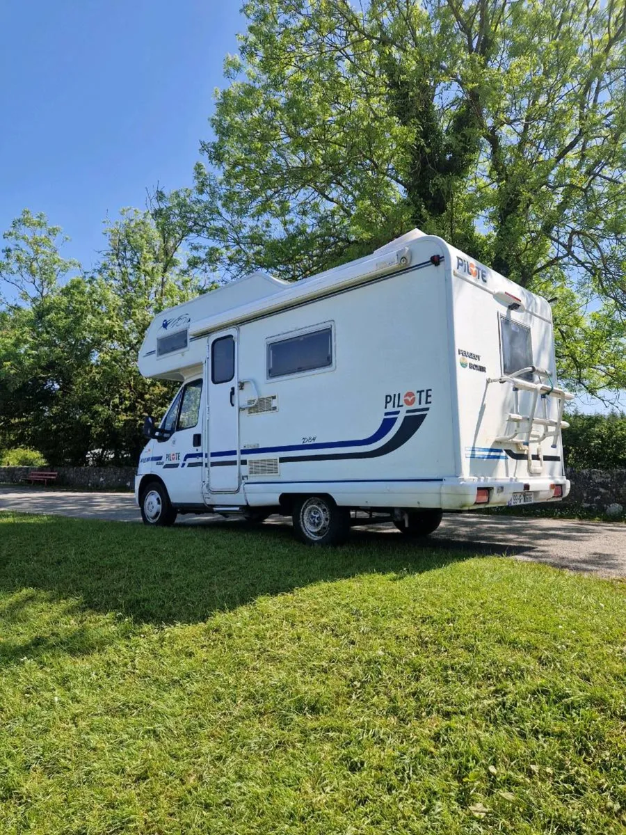 Camper - Image 3