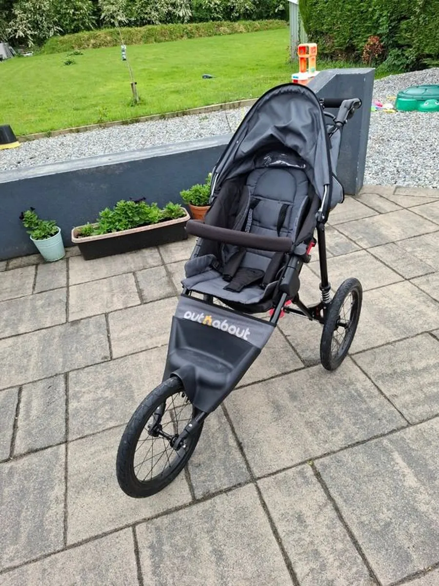 Outnabout V4 Nipper Sport, running jogging off road buggy - Image 2