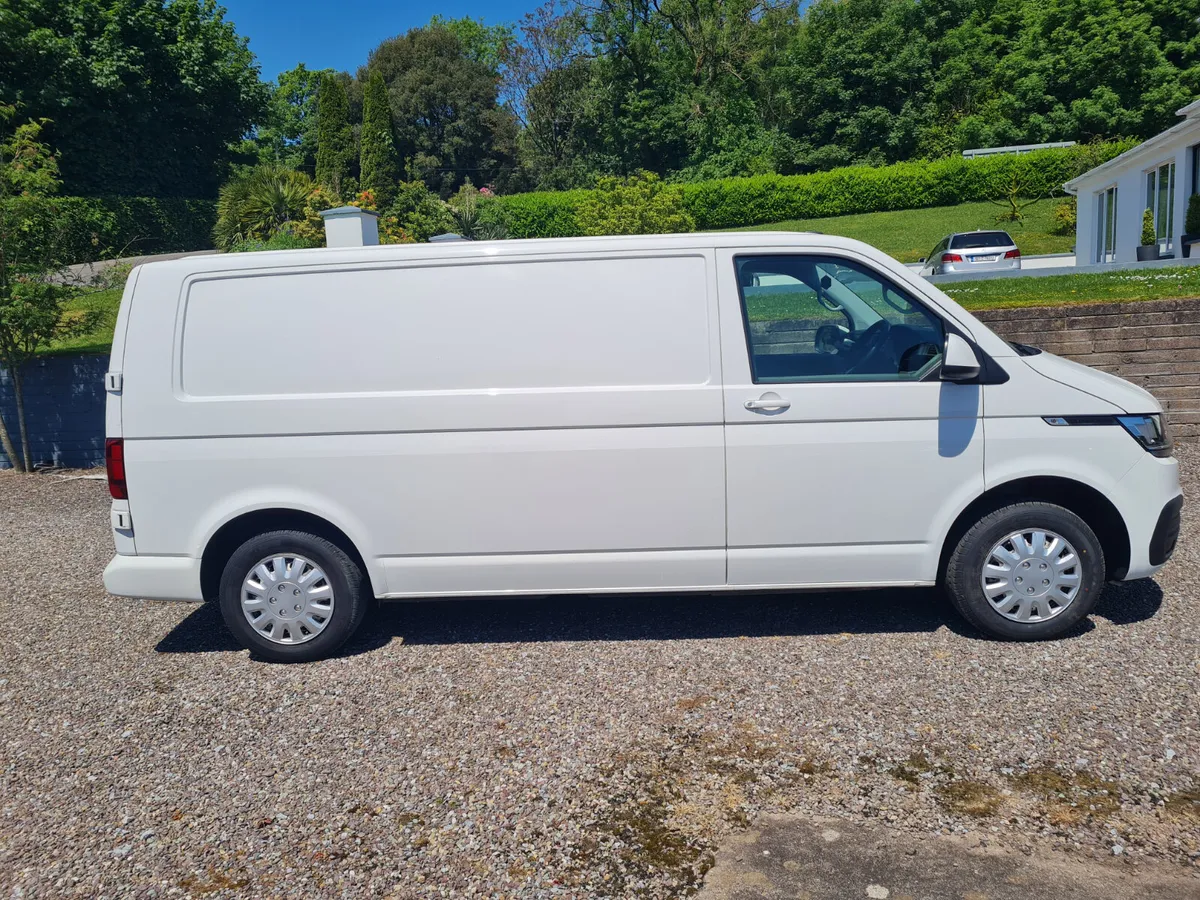 Volkswagen Transporter 2020 - Image 1