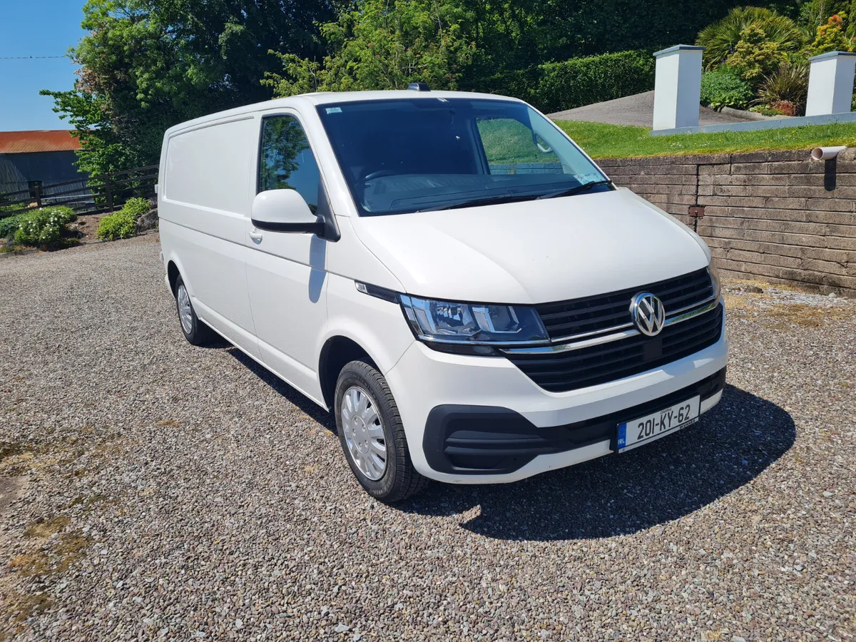 Volkswagen Transporter 2020 - Image 2