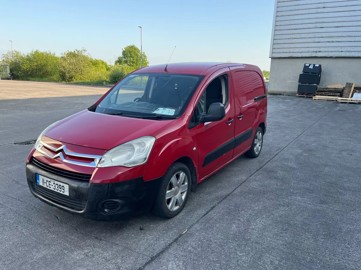 2011 Citroen Berlingo - Image 2