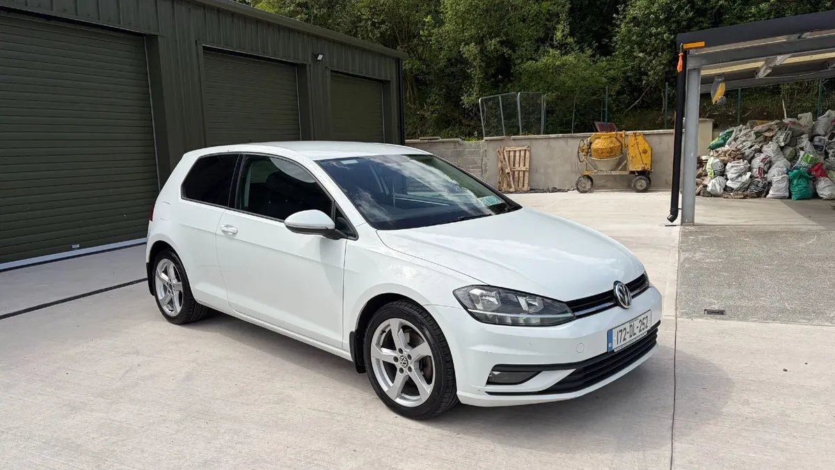 Volkswagen Golf 2017 - Image 1