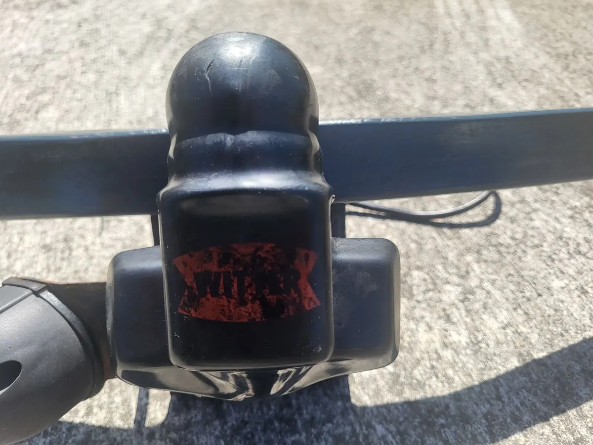 Tow Bar for sale - Image 2