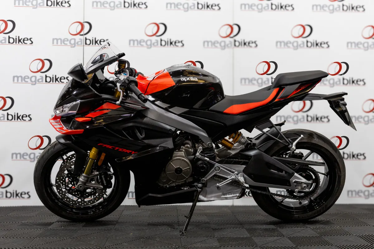 Aprilia RS660 Factory 2025 - Image 2