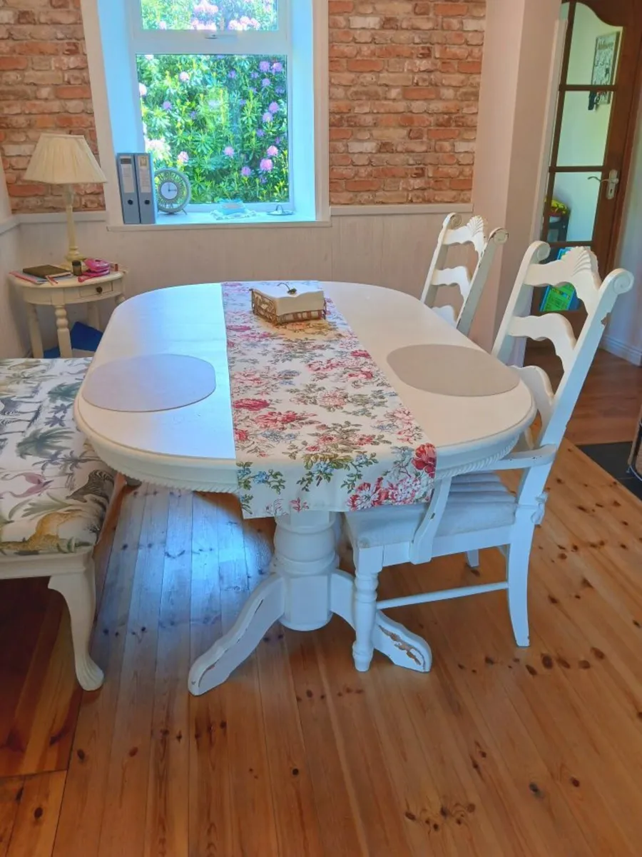 Biarritz style dining table extendable + 2 Chairs - Image 1