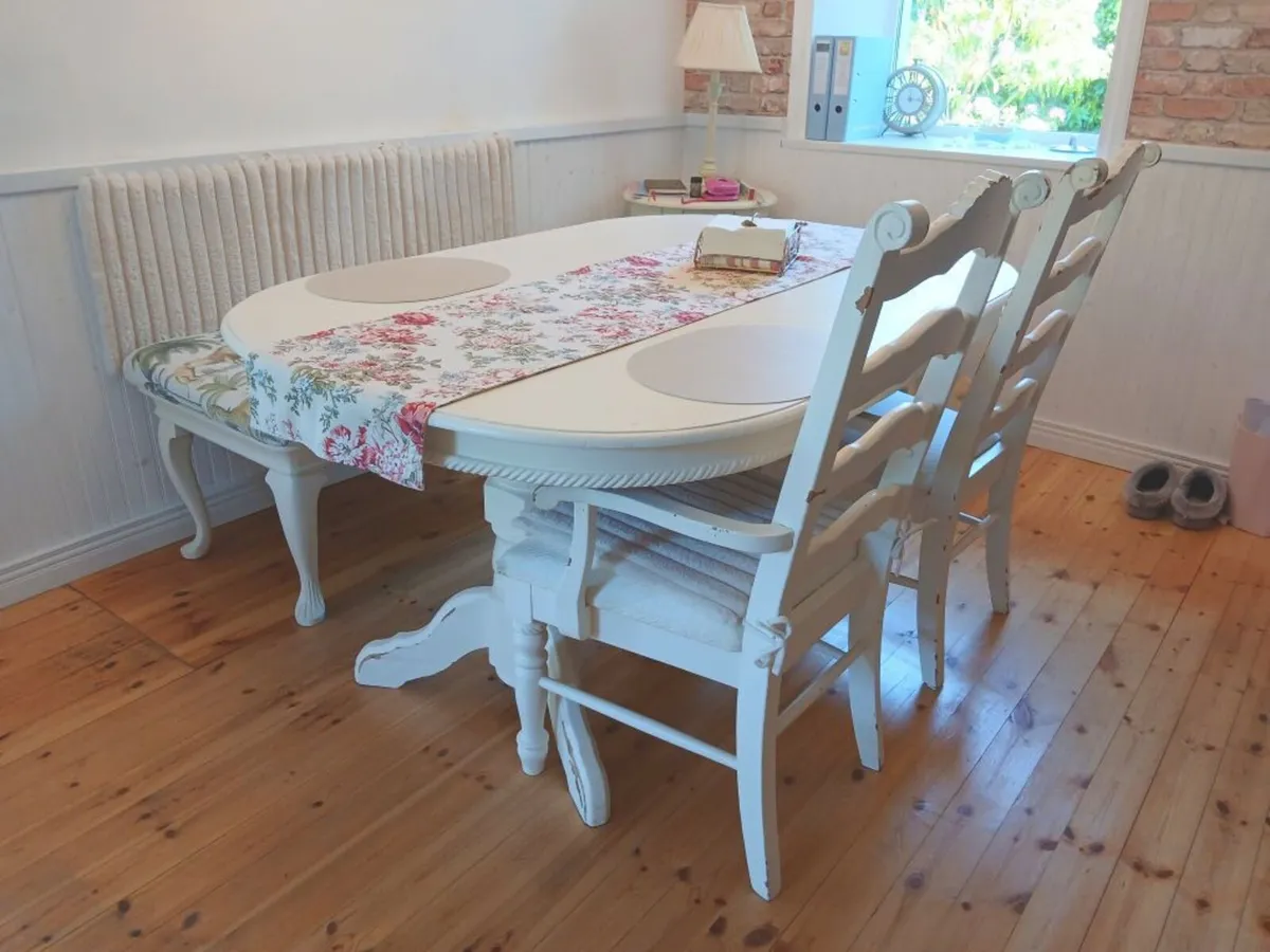 Biarritz style dining table extendable + 2 Chairs - Image 3