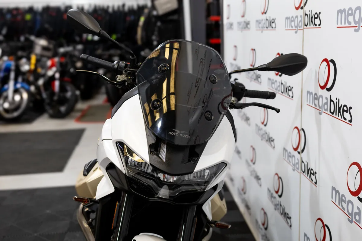 Moto Guzzi V100 2022 - Image 3