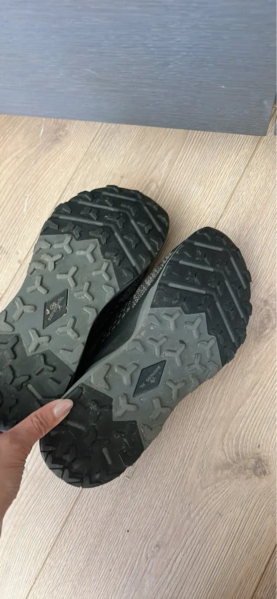 Men’s Shoes - Image 4