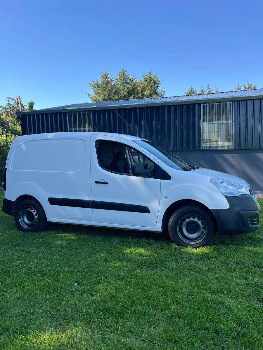 181 Peugeot partner - Image 3