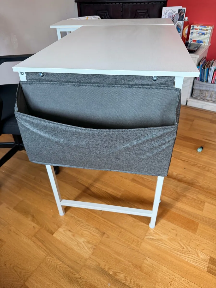 Office desk & chair - Image 2