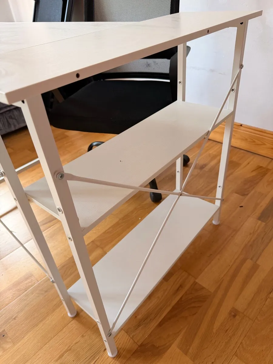 Office desk & chair - Image 4