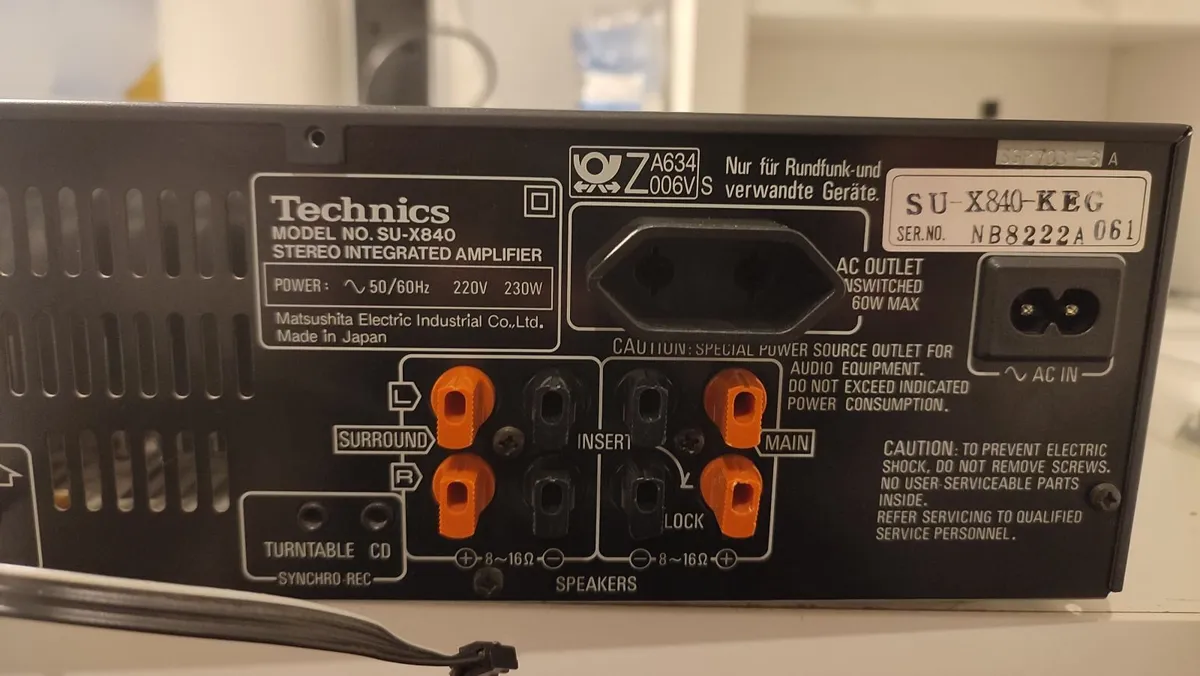 Midi TECHNICS SU-X840 amplifier + Tuner. Remote! - Image 4