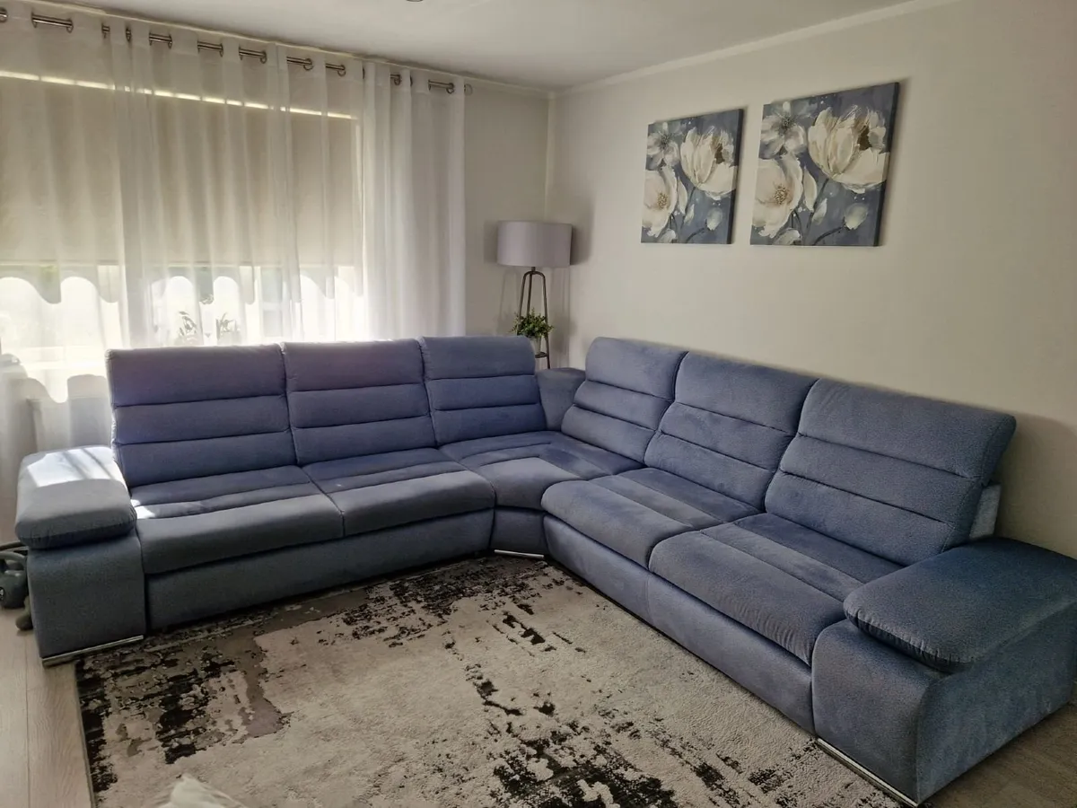 Corner sofa bed - Image 1