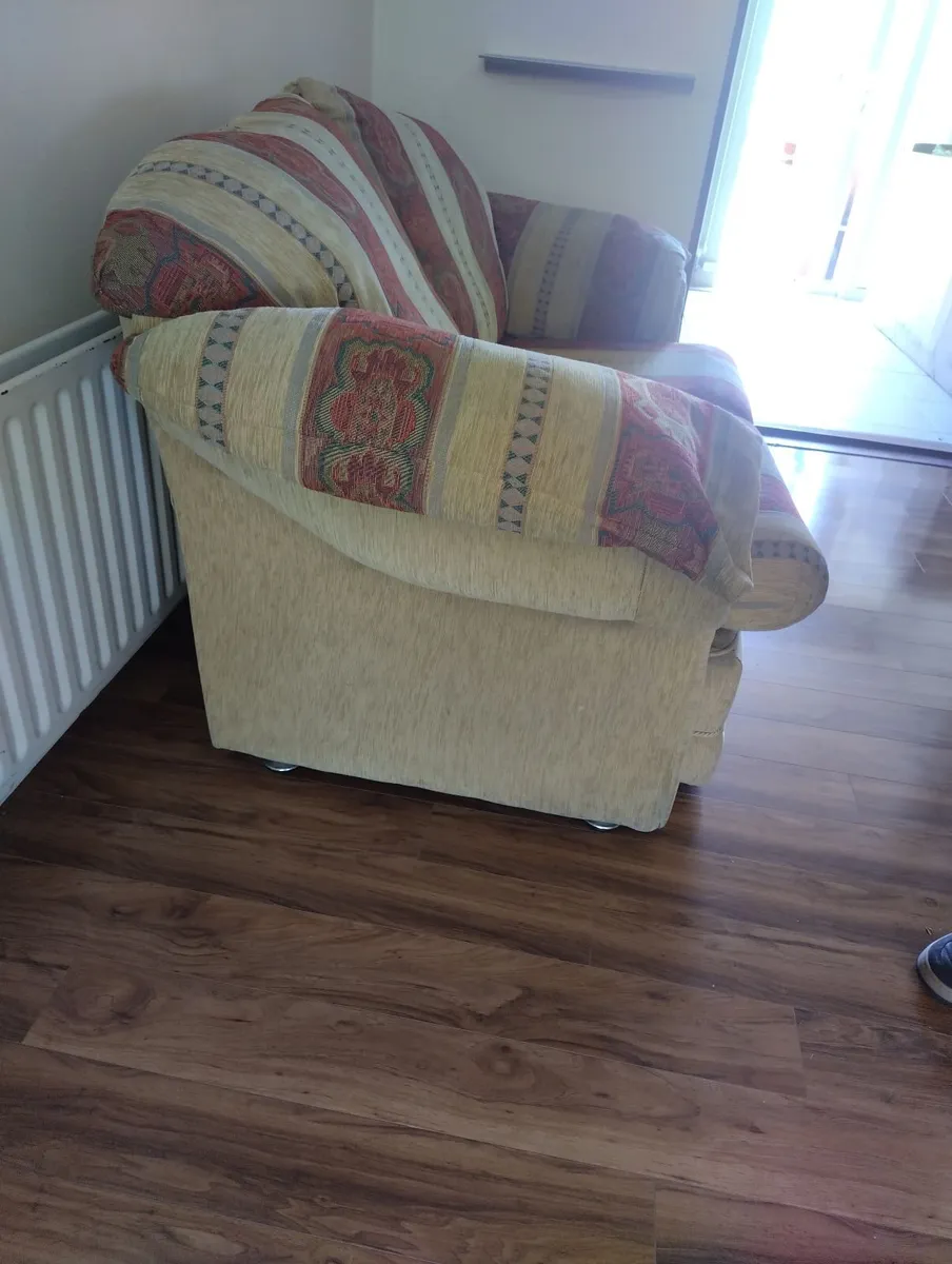 FREE - Couch / Sofa - Image 4