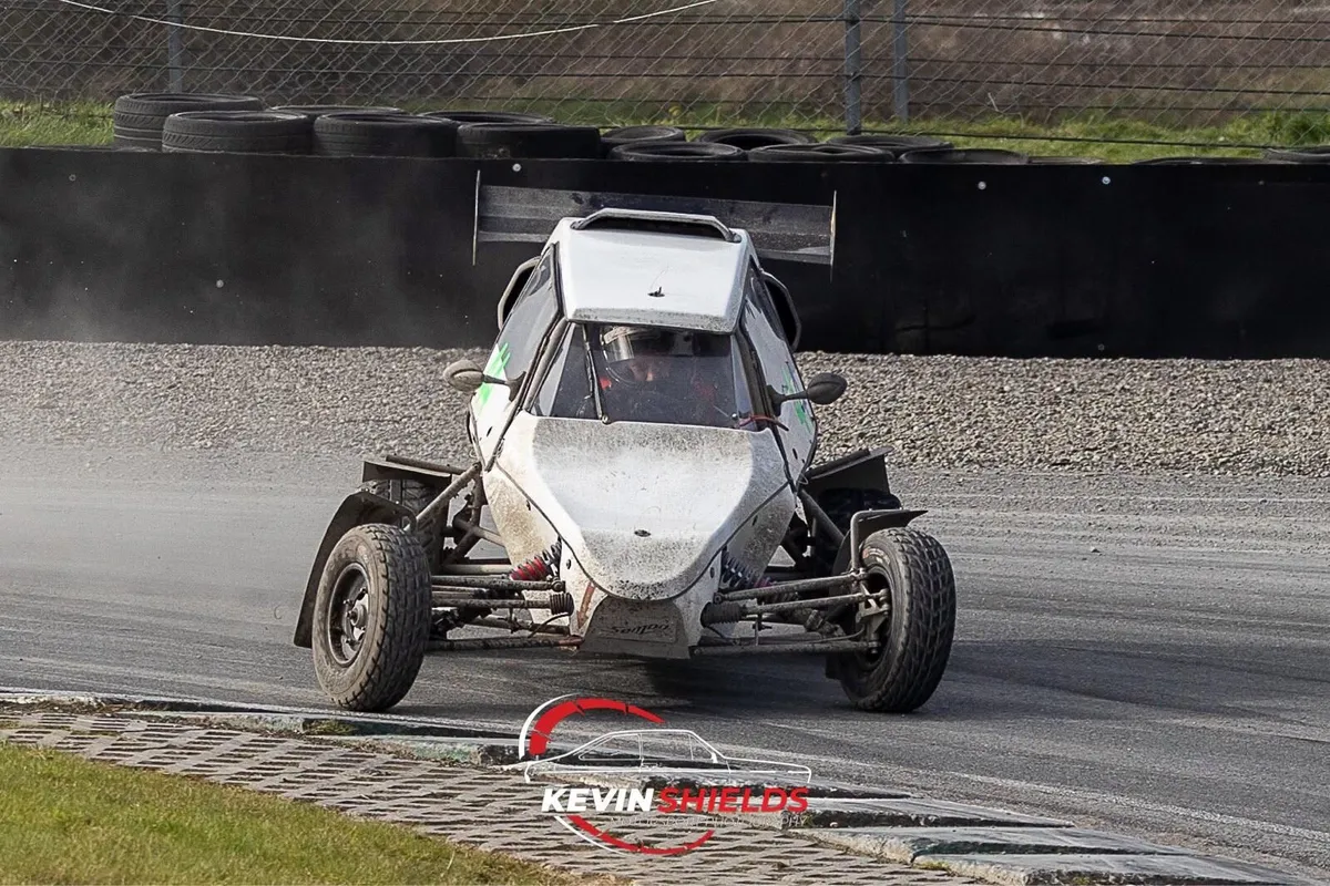 Semog 750 buggy - Image 1