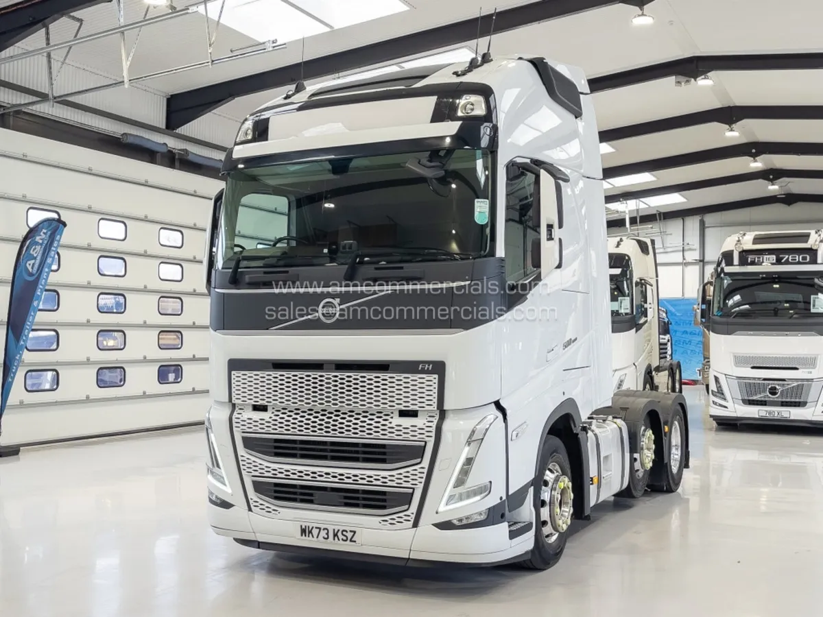 2023 (73) VOLVO FH 500 GLOBETOTTER XL 6X2 MIDLIFT - Image 3