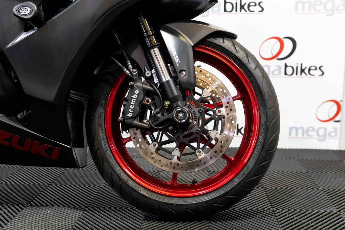 Suzuki GSXR1000 2017 - Image 3