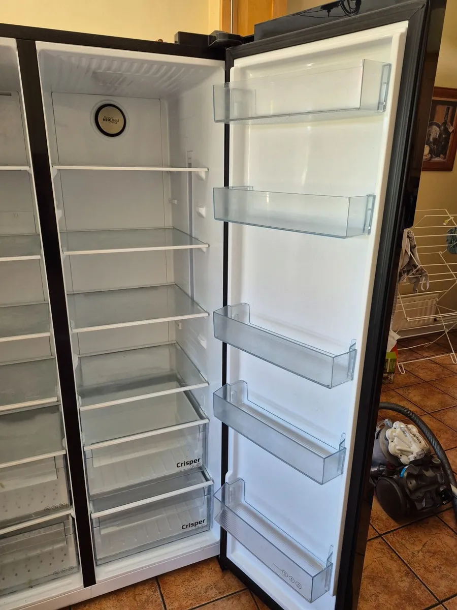 Fridge - Image 3