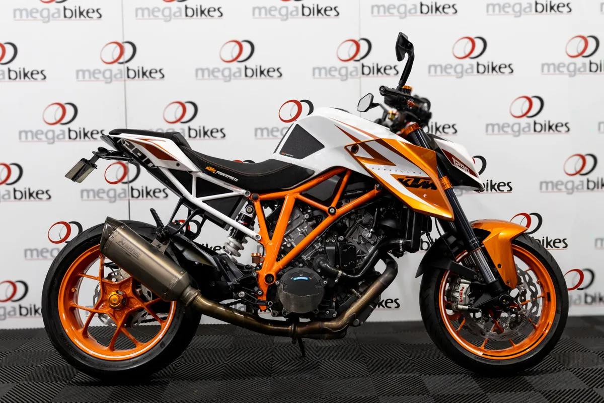 KTM 1290 Superduke R Special Edition 2016 - Image 1