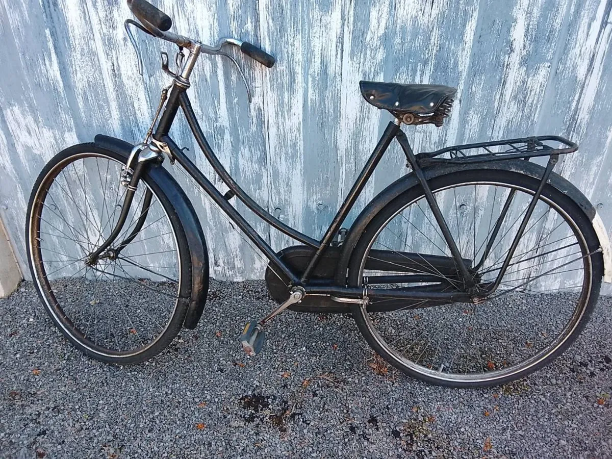 Rudge Ladies bicycle - Image 1