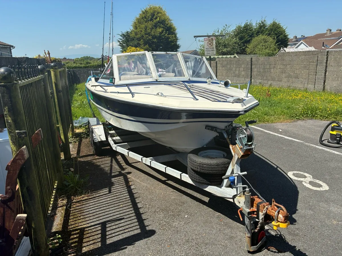 Speed boat - Image 1
