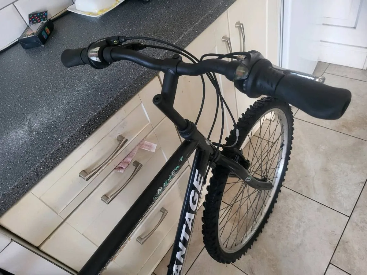 Mountain bike - Image 4