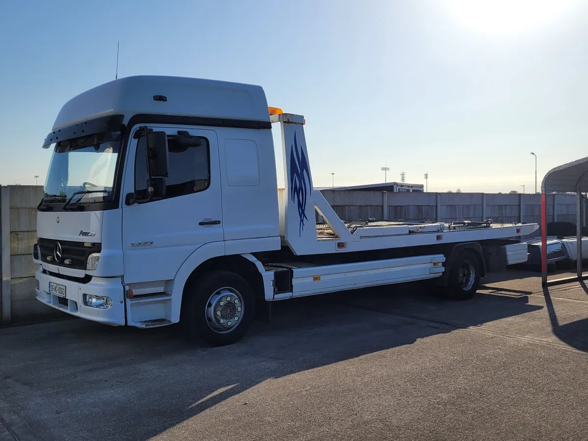 2005 Mercedes-Benz Atego Recovery - Image 2