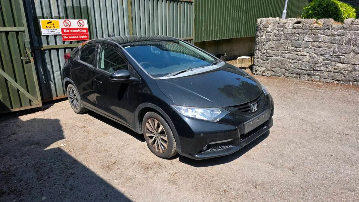 2015 Honda Civic 1.6 Diesel ♻️FOR PART♻️ - Image 2