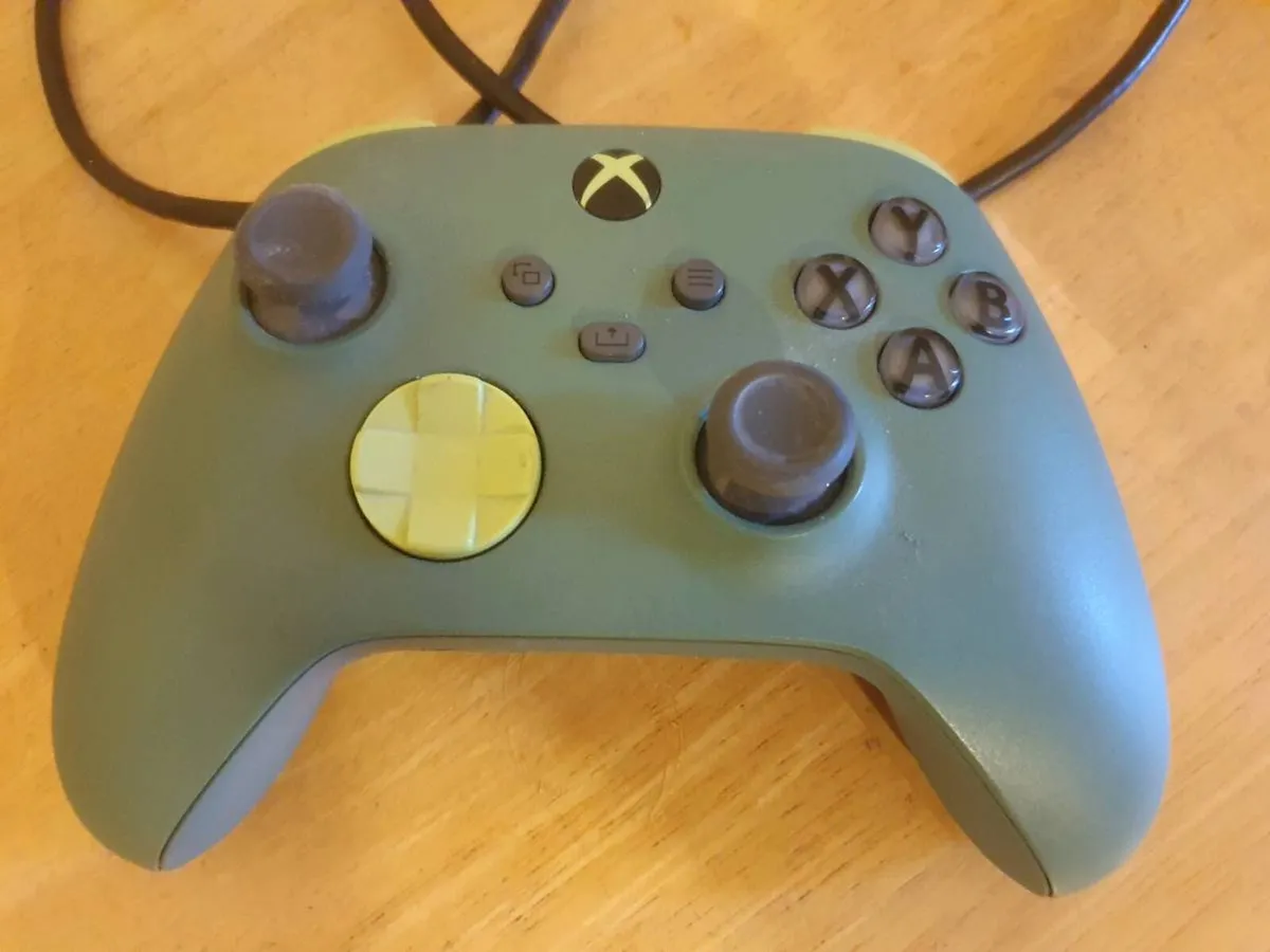 Xbox Wireless Controller – Remix Special Edition - Image 3
