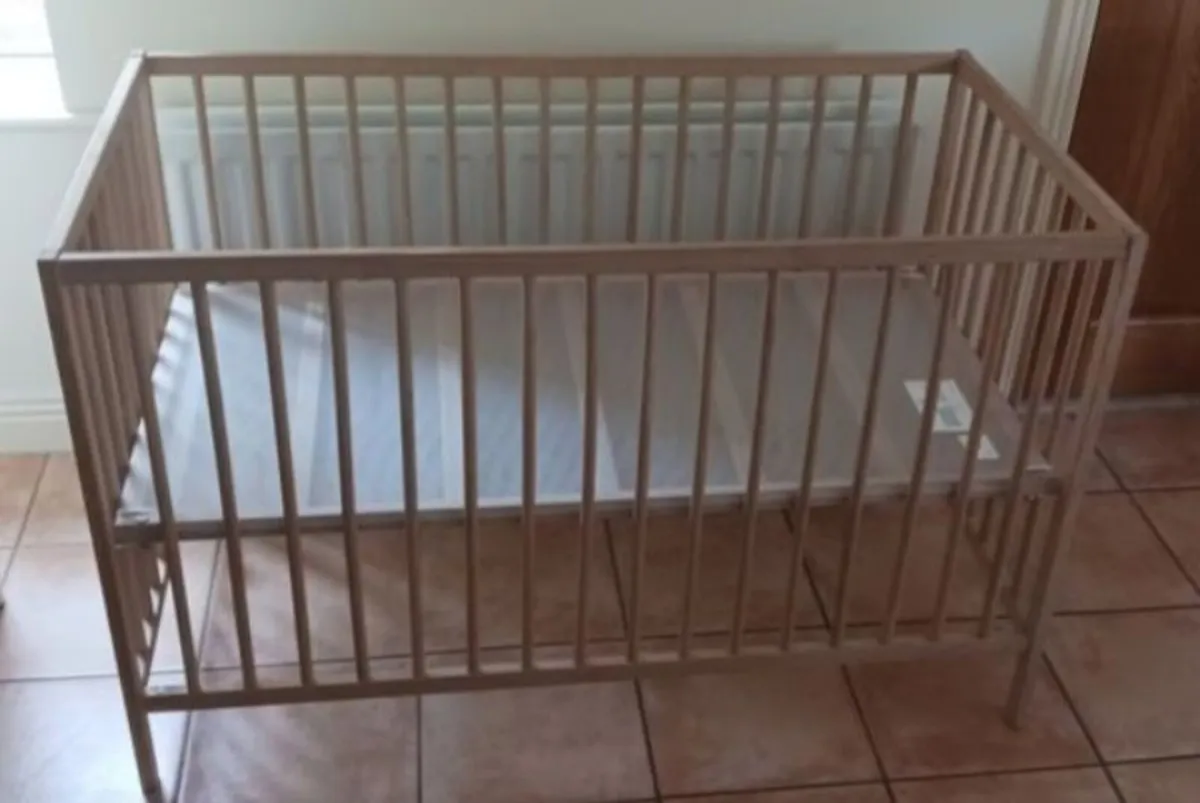Cot - Image 3