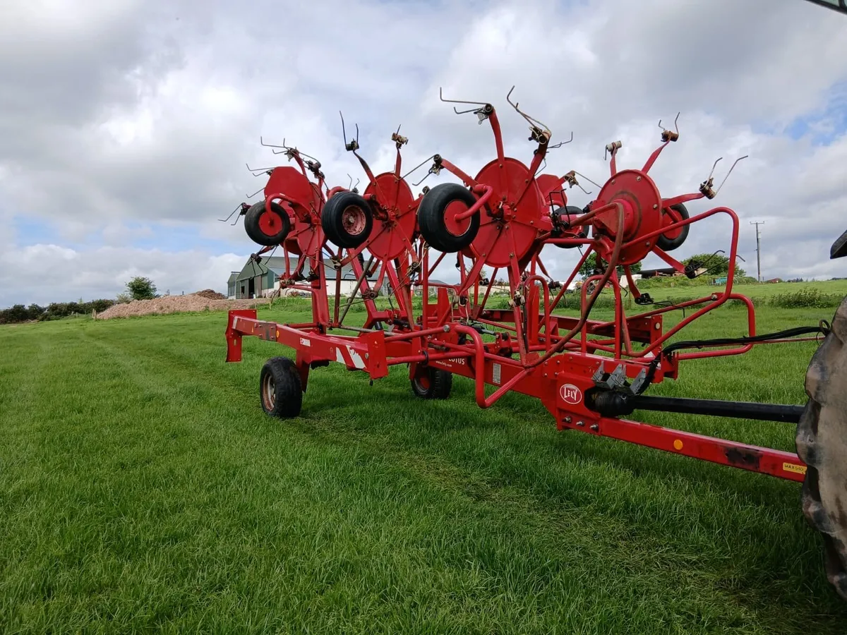 Lely Lotus 1020P Tedder 8 Rotor 2014 - Image 1