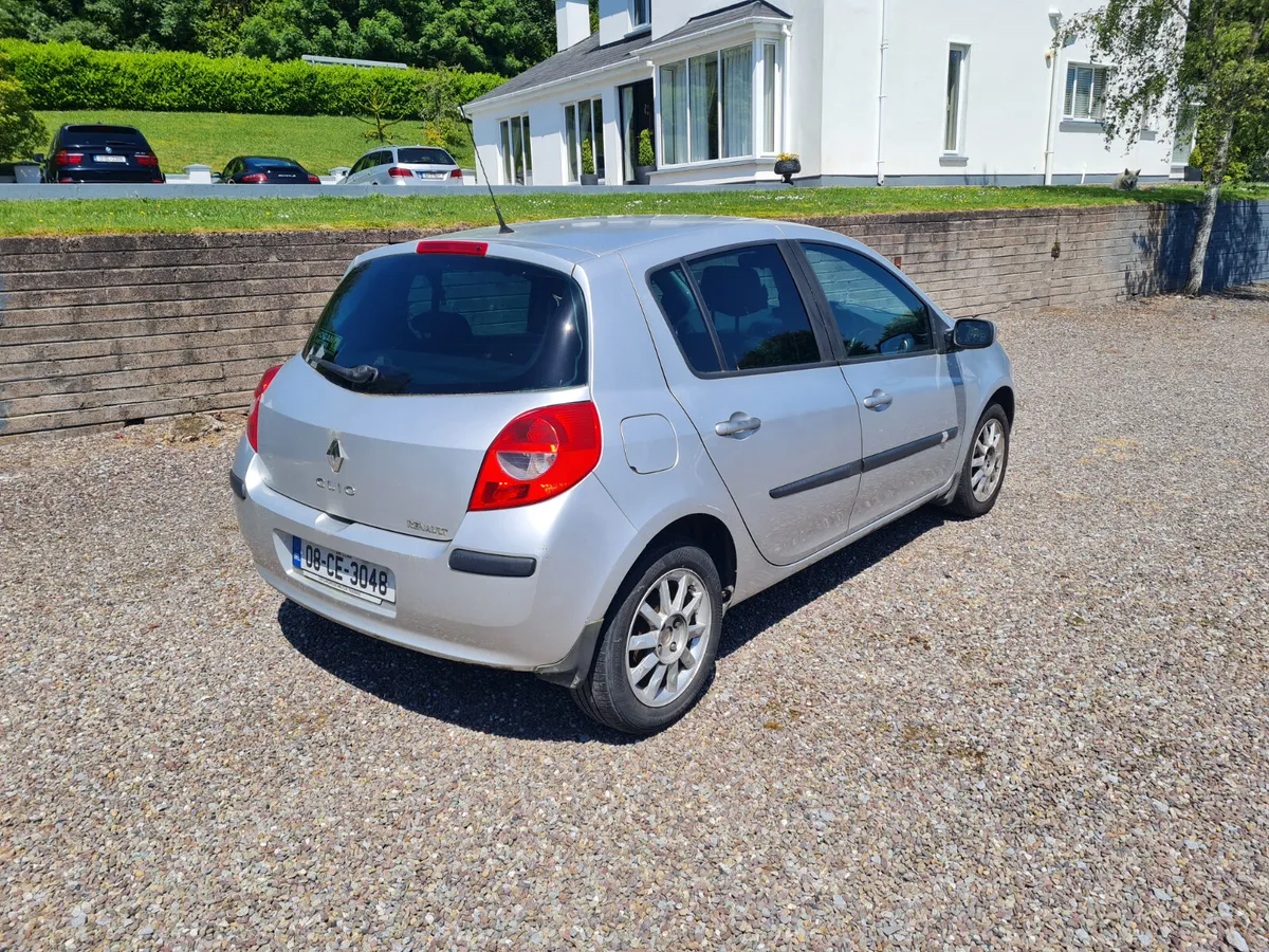 Renault clio - Image 4