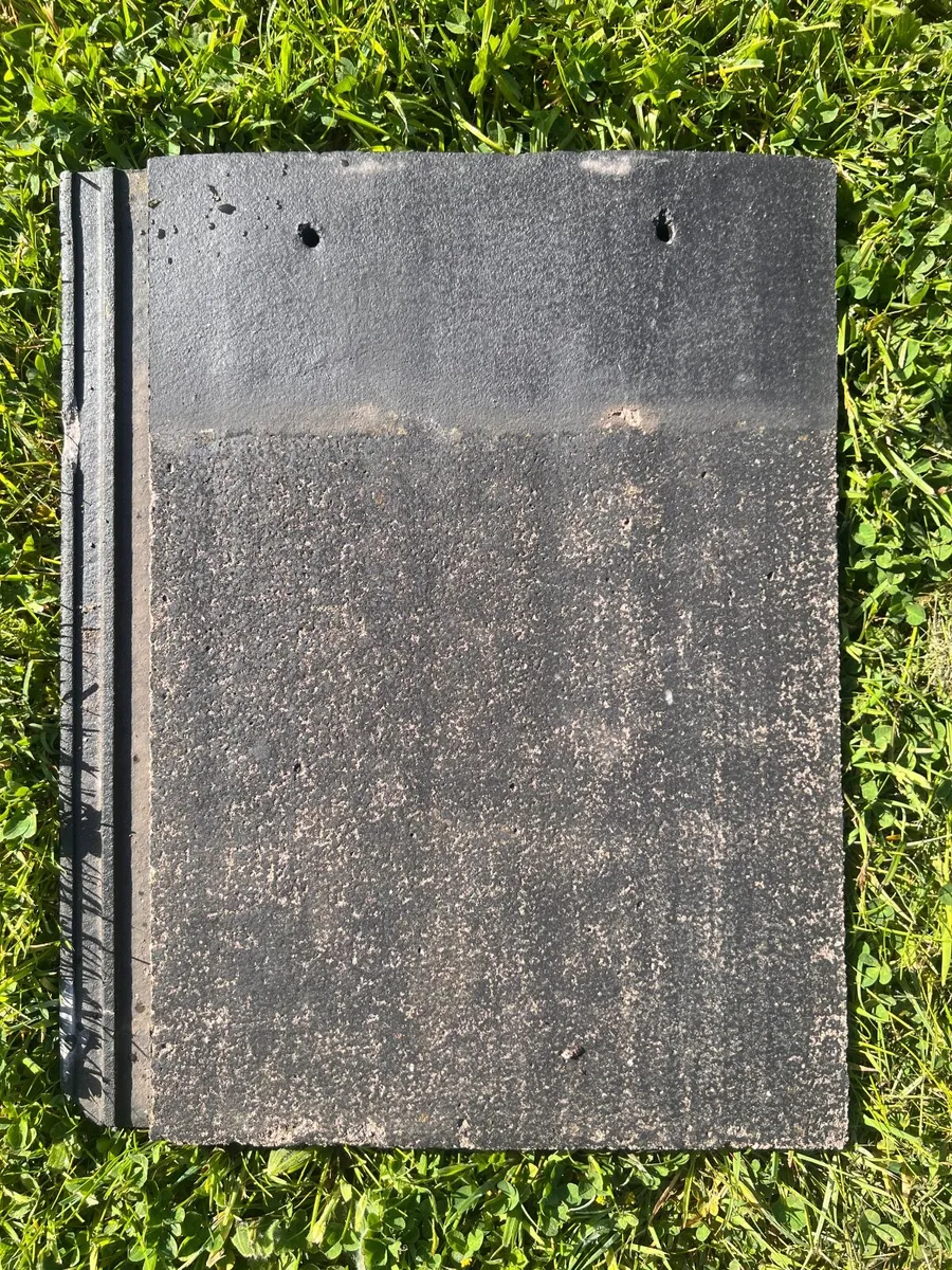 Redland 90 roof tiles - Image 4