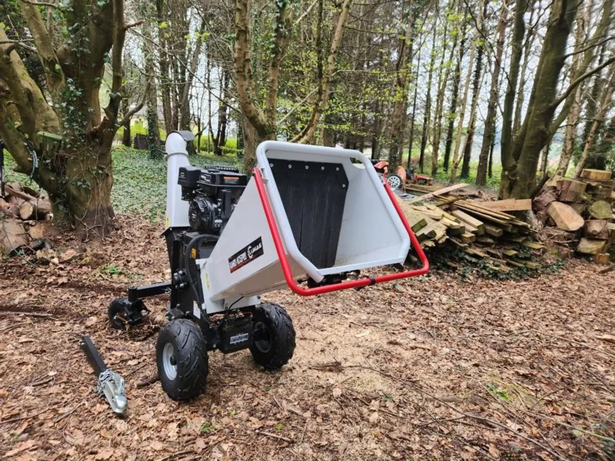 Lugmag Rambo wood chipper - only 20hrs use - Image 4