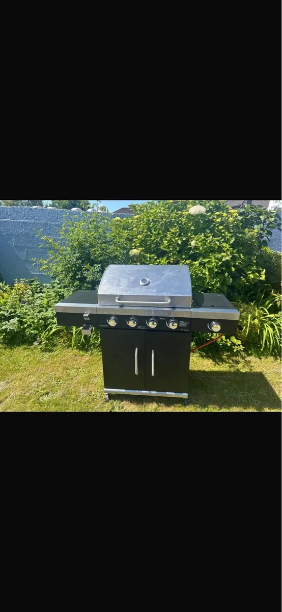 4 Burner BBQ with Waterproof Cover - Image 3