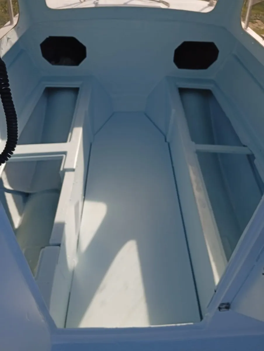 Boat - Image 4