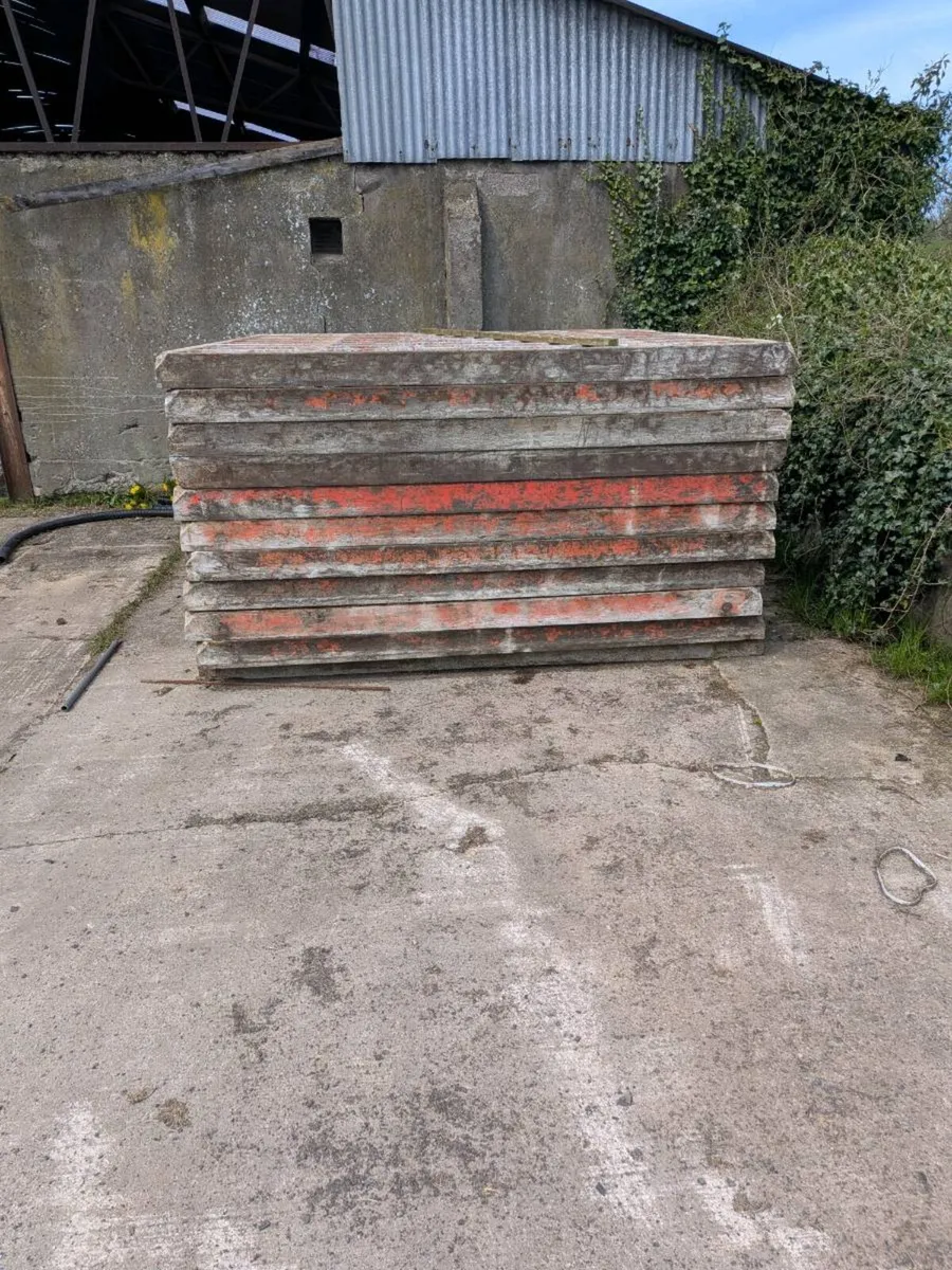 Shuttering Pans - Image 1