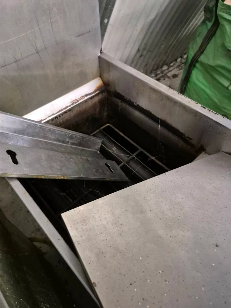 Banks Gas Fryers - Image 2