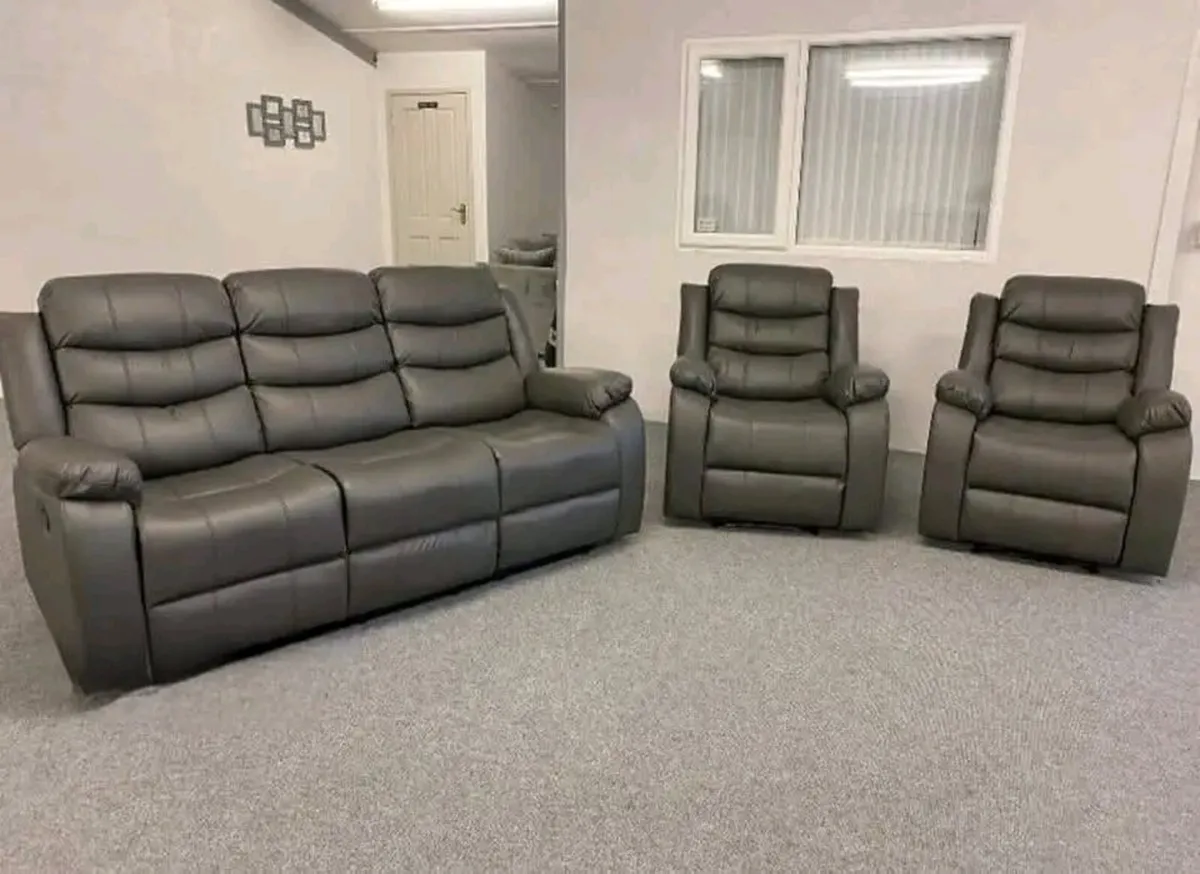 Roma 3+1+1 Manual Leather Recliner Sofa Set - Image 1